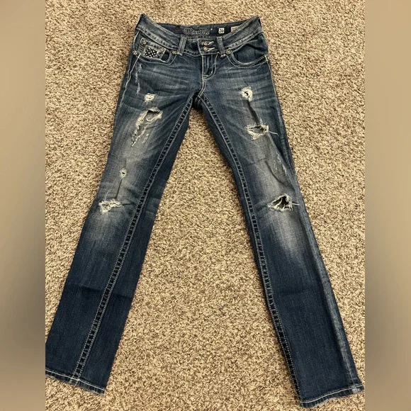 Women’s 26 Regular Miss Me jeans - Picture 4 of 4